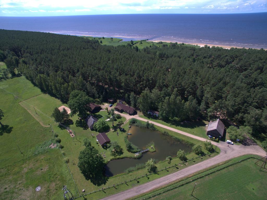 Vejavas Svetciems Exterior photo